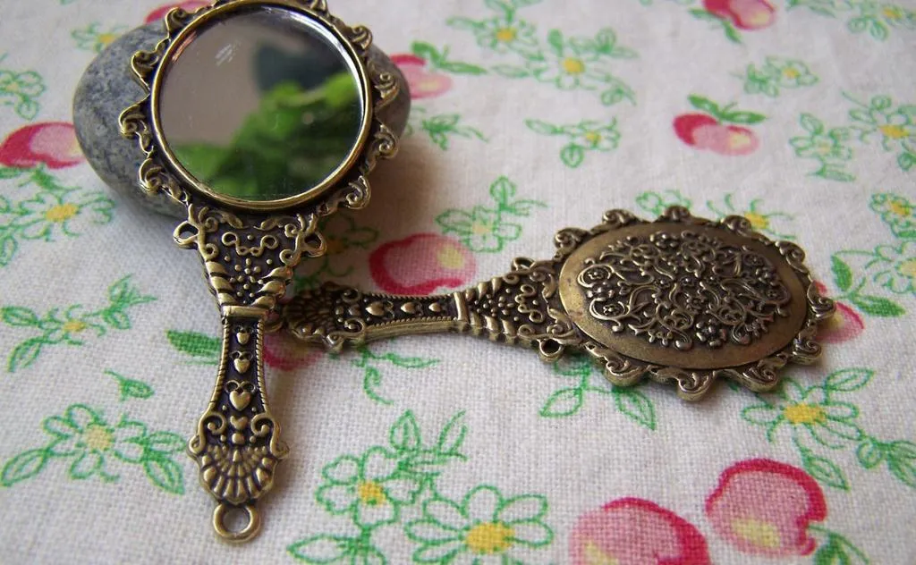 2 pcs Antique Bronze Victorian Glass Hand Mirror Pendant A1779