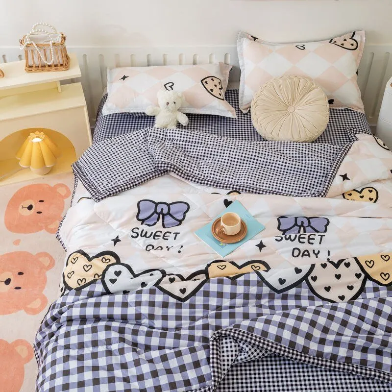 Cute Bear Summer Quilt: Washable Comforter