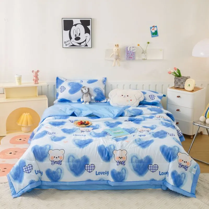 Cute Bear Summer Quilt: Washable Comforter