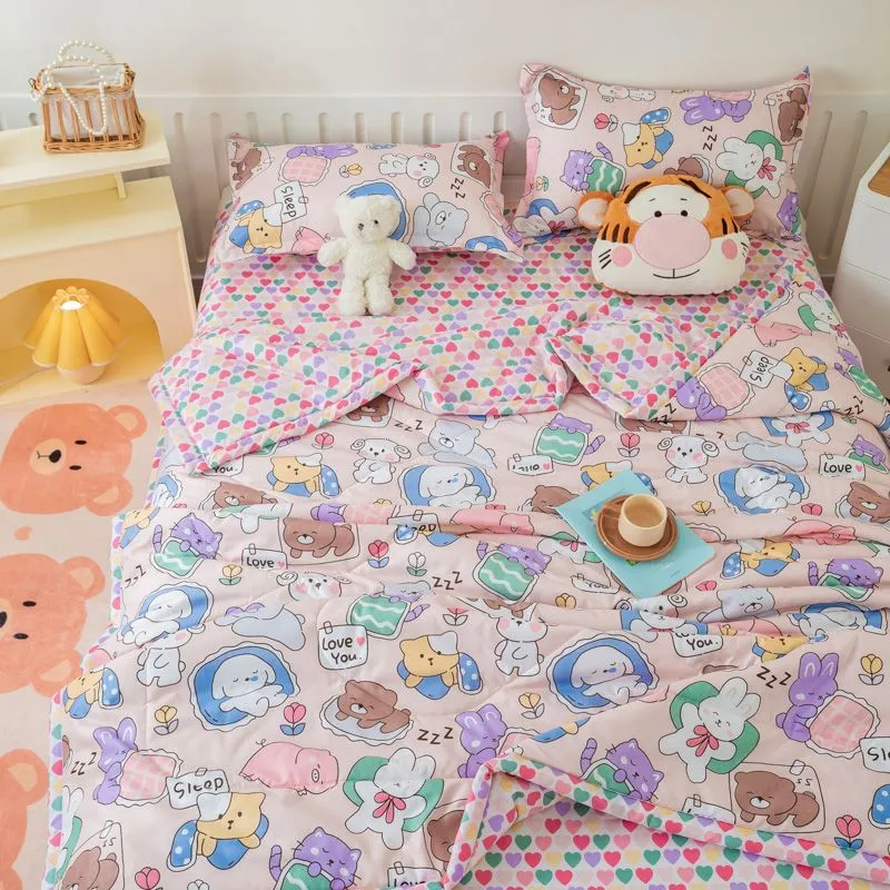 Cute Bear Summer Quilt: Washable Comforter