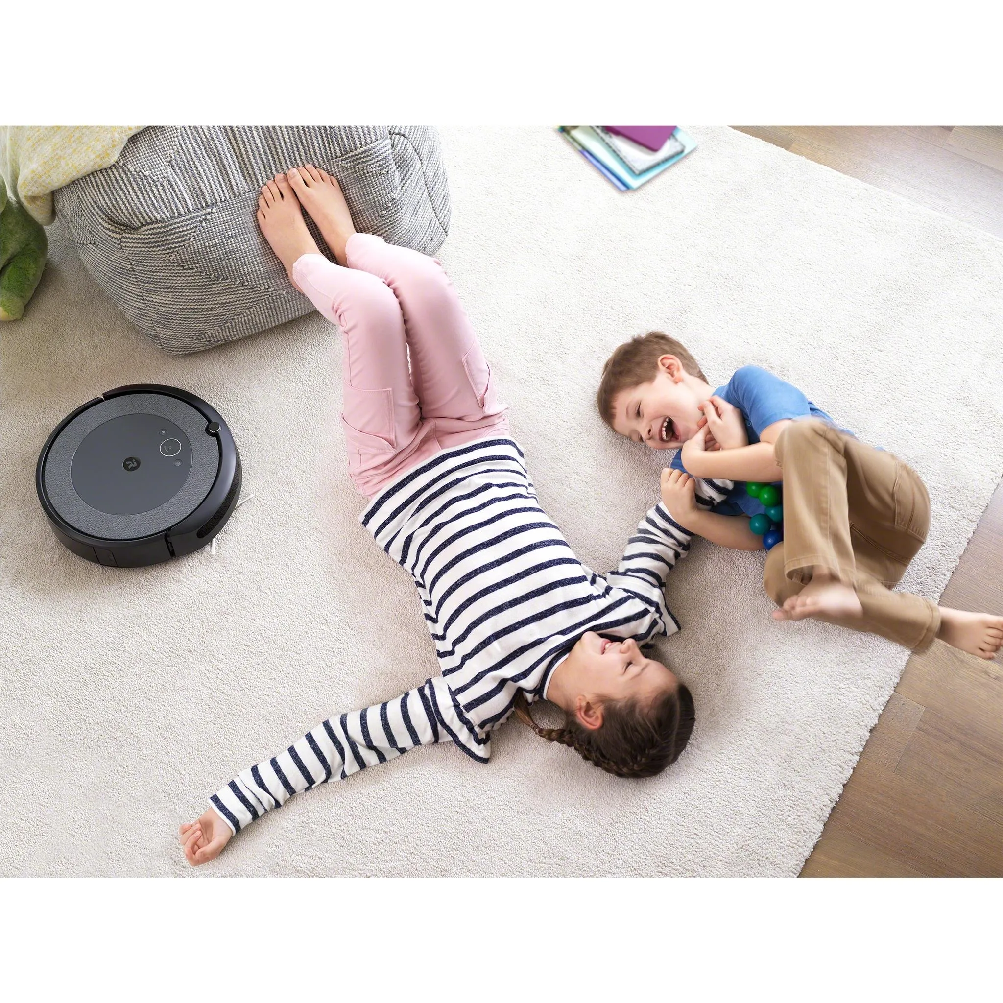 iRobot Roomba i3 Robot Vacuum