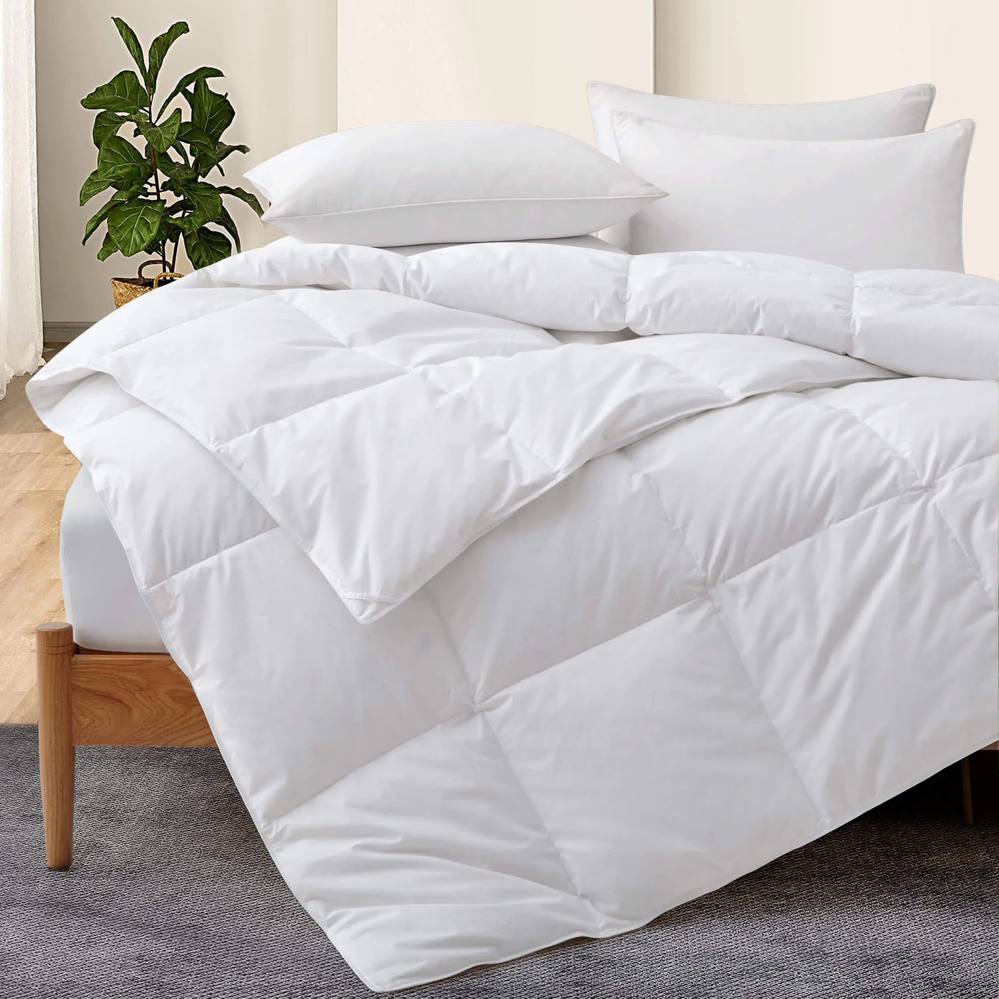 Puredown White Goose Feather and Down Comforter