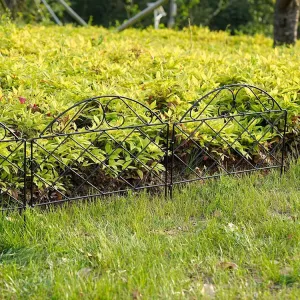 Set of 4, Scrollwork Matte Black Metal Wire Linking Trellis, Lattice Support Stakes for Climbing and Crawling Plants