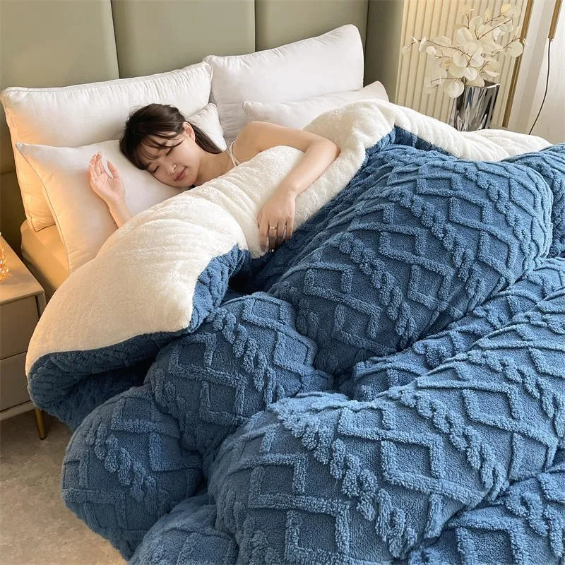 Super Thick Winter Warm Blanket with Artificial Lamb Cashmere for Bed