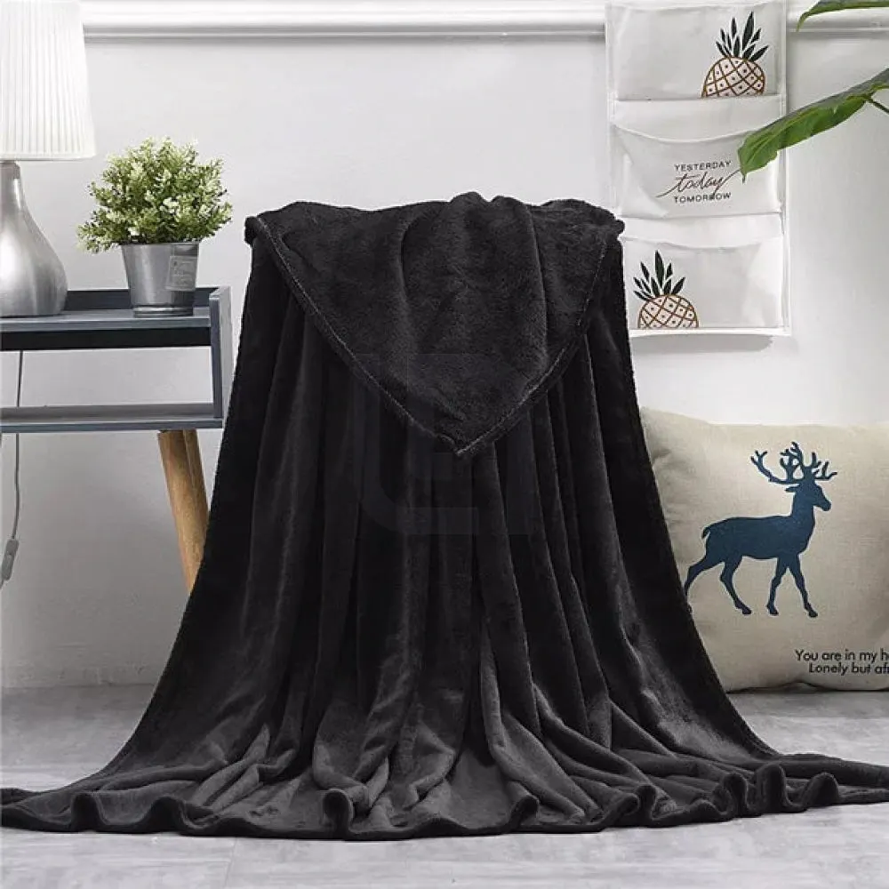 Ultra Soft & Cozy Fleece Blanket – Black